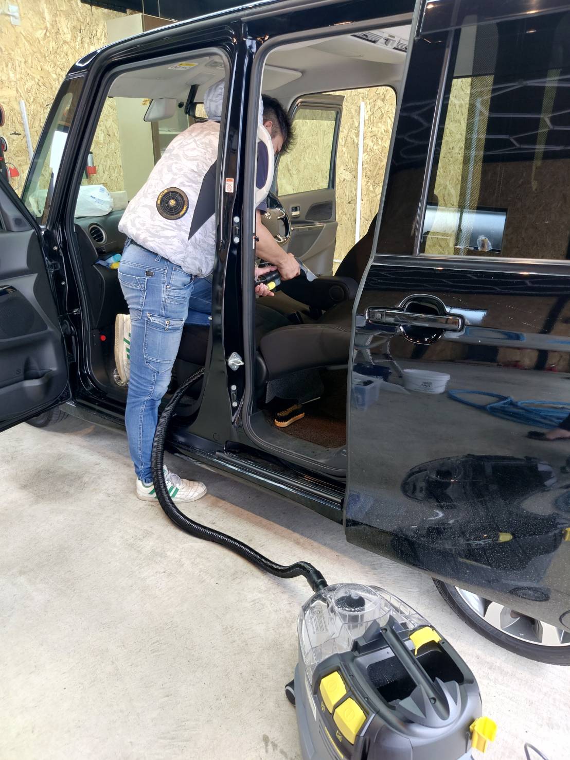 https://carwash-indigo.jp