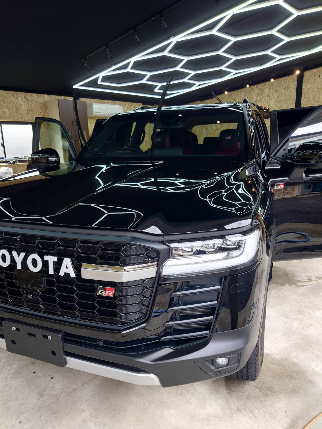 https://carwash-indigo.jp
